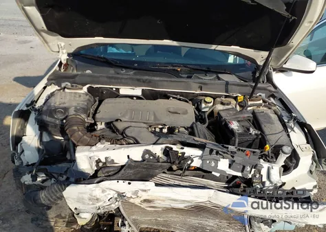 2013 Chevrolet Malibu Eco z USA, uszkodzony, nr VIN 1G11D5RR3DF122113